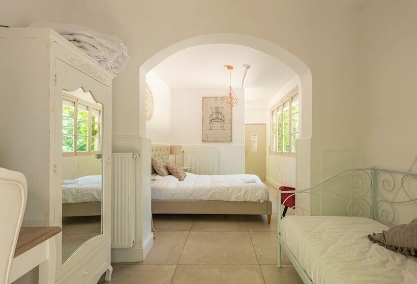 غرفة عائلية, Chateau Des Ayes   Chambres & Suites