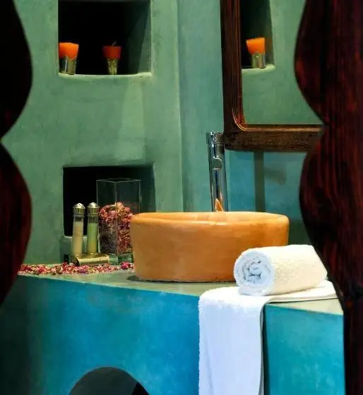 プールビュージュニアスイート, Maison D'hôtes Kasbah Azul