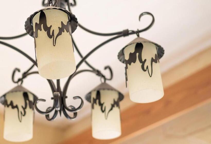 اتاق استاندارد با بالکن, Mood Farmhouse Mythology