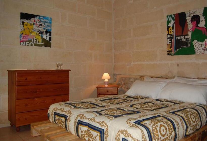 اتاق استاندارد با چشمانداز استخر, Mood Farmhouse Mythology