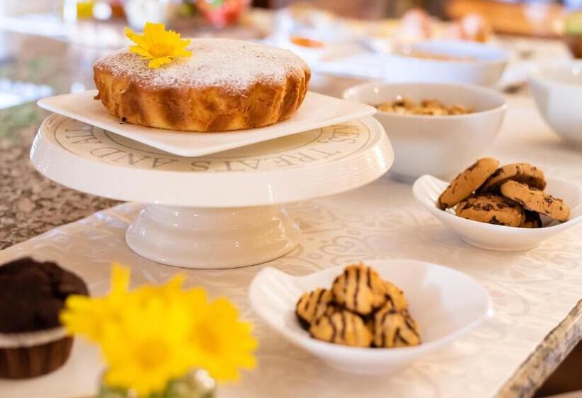 سوییت خانوادگی, Mood Farmhouse Mythology