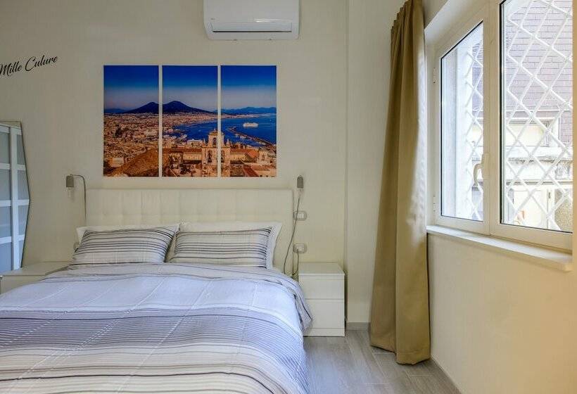 اتاق استاندارد سه نفره, Morra's Home