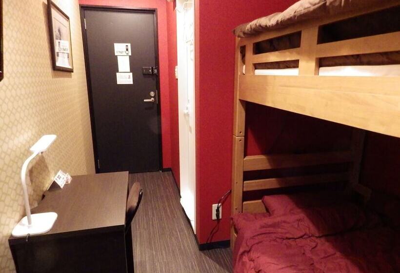 Номер Стандарт с Койками, Hiroshima Wabisabi Hotel   市内中心部のリーズナブルホテル   電停近く移動に便利   Low Price And Super Convenient To Get Aroun