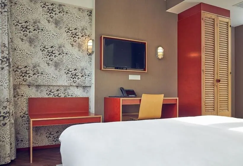 Comfort Room, Beachhouse