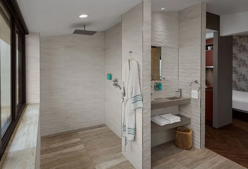 Deluxe Studio, Beachhouse