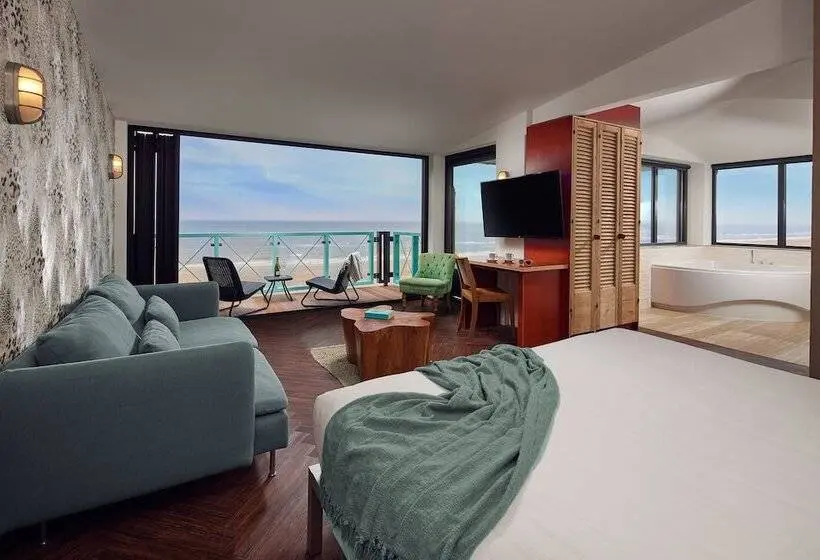 Deluxe Studio, Beachhouse