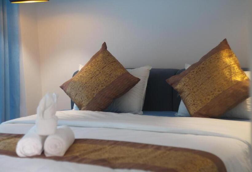 발코니 디럭스 룸, Benny S City