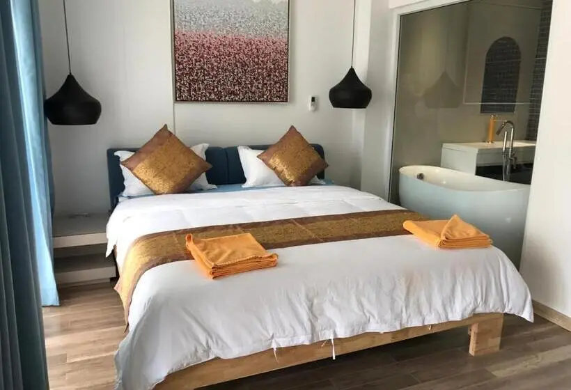 Deluxe-huone Parveke, Benny S City