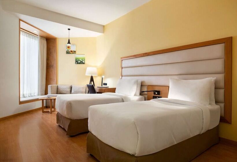 Quarto Executivo, Ramada By Wyndham Dehradun Chakrata Road