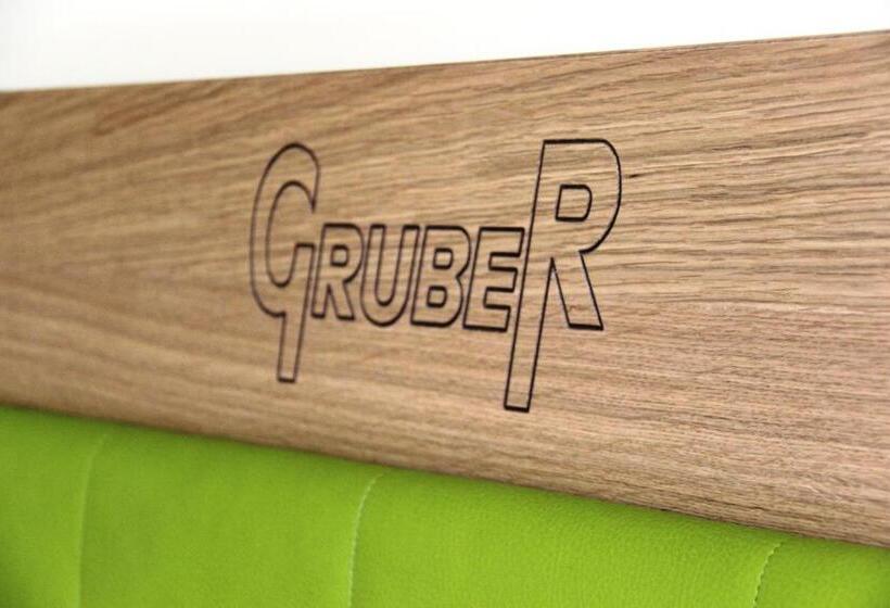 חדר דלוקס עם מרפסת, Restaurant Gruber