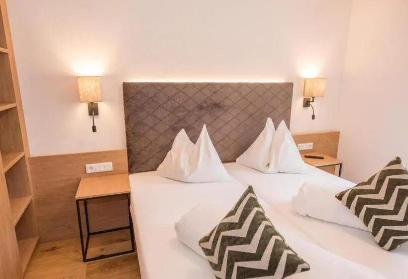 Apartament 1 Dormitori, Restaurant Gruber