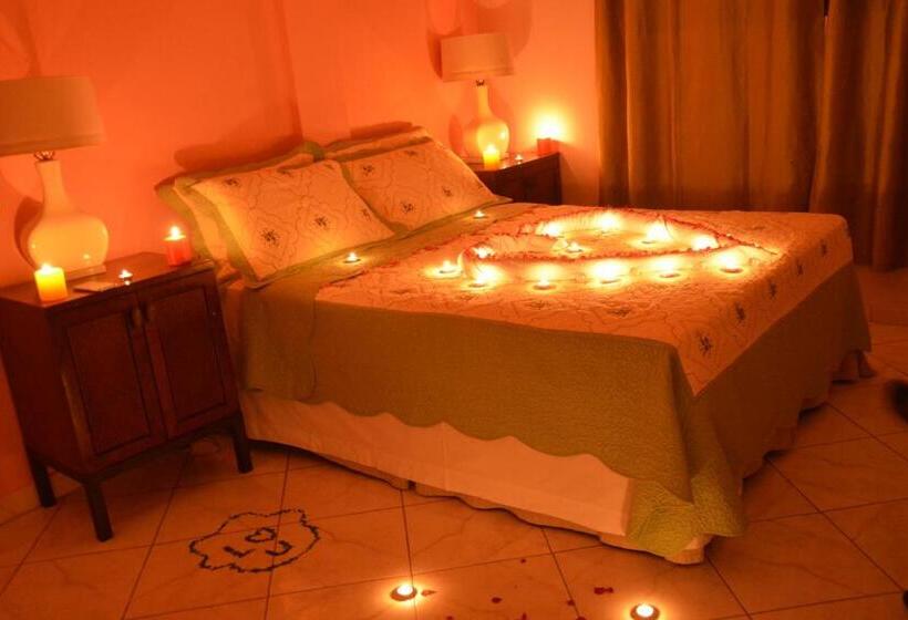 اتاق استاندارد, Tabarre 's Palace