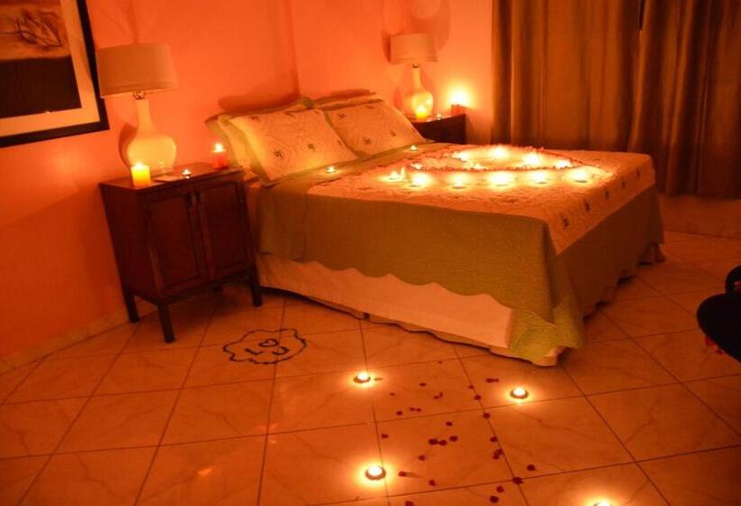 اتاق استاندارد, Tabarre 's Palace