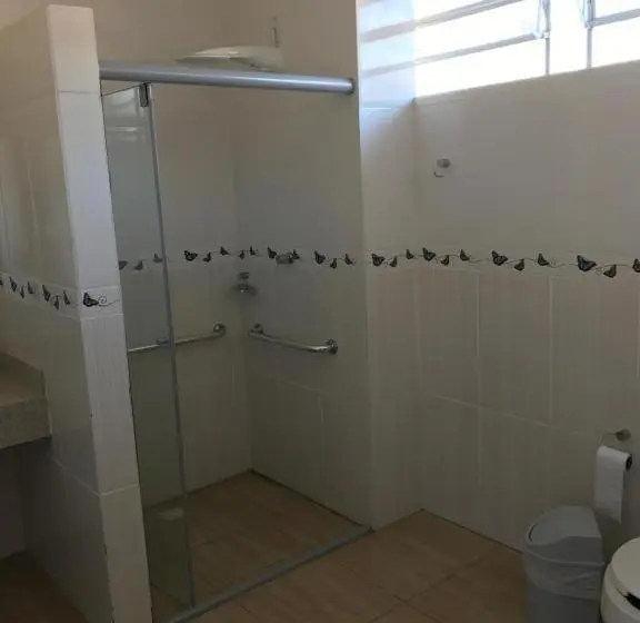 スーペリアールーム, Texacao Do Cavera