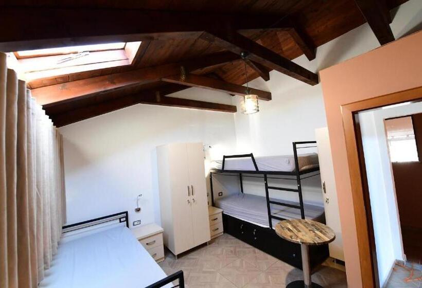 Apartamento 1 Quarto com Balcão, Kultura Hostel
