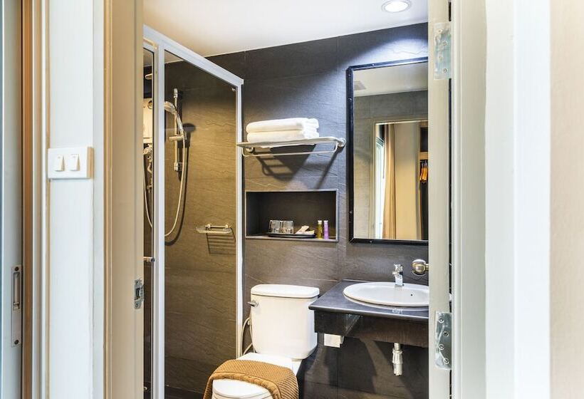 디럭스 룸, Livotel Hotel Hua Mak Bangkok