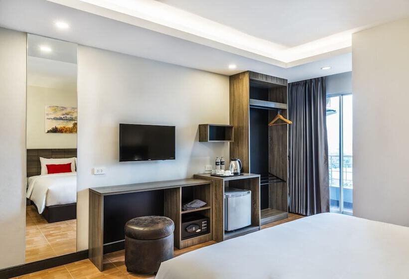 디럭스 룸, Livotel Hotel Hua Mak Bangkok