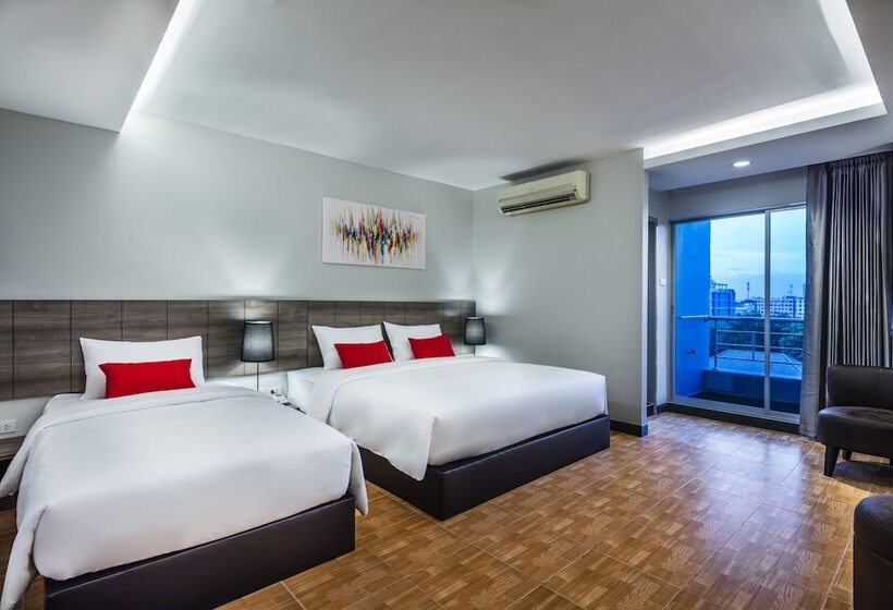패밀리 룸, Livotel Hotel Hua Mak Bangkok