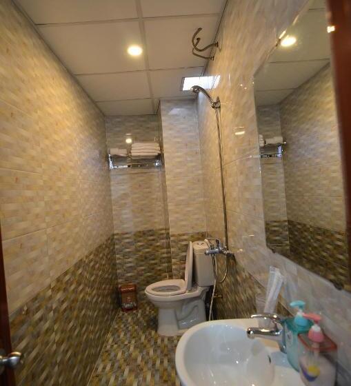 اتاق استاندارد با تخت بزرگ, Vagibi