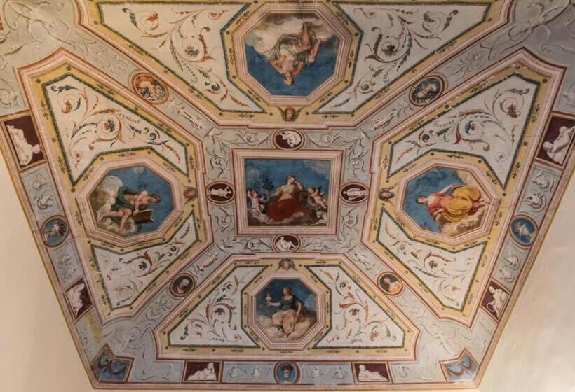 غرفة قياسية, B&b L'agnolo Di Caroti Cinzia