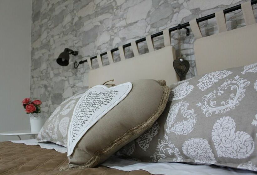 标准间, B&b L'isola Che Non C'è