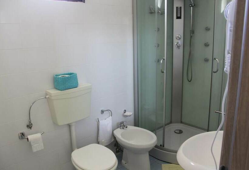 חדר סטנדרט, B&b L'isola Che Non C'è