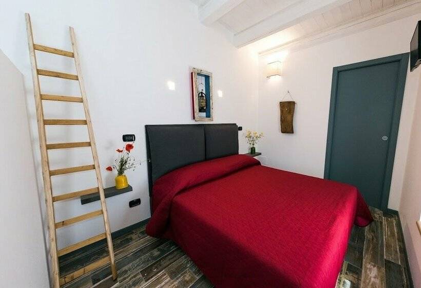 חדר סטנדרט, La Quercia E L'asino