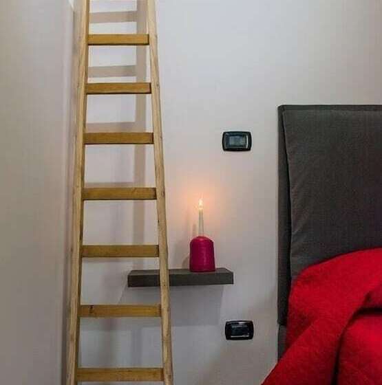 חדר סטנדרט, La Quercia E L'asino