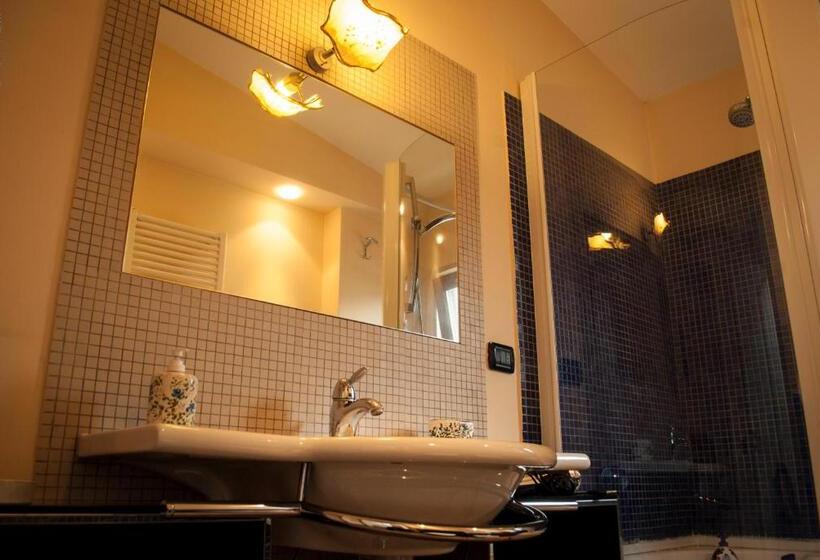 חדר סטנדרט עם מיטת קינג, L'incanto