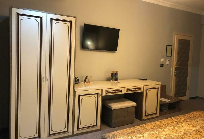 غرفة قياسية, Deluxe