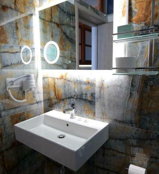 غرفة قياسية مطلّة علي البحر, Oceanic Overview Suites