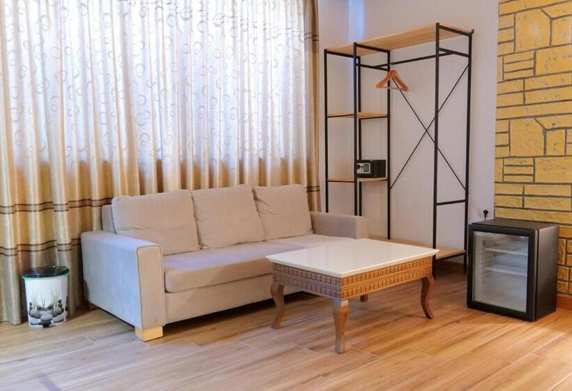 غرفة ديلوكس مزودة بشرفة, Oceanic Overview Suites