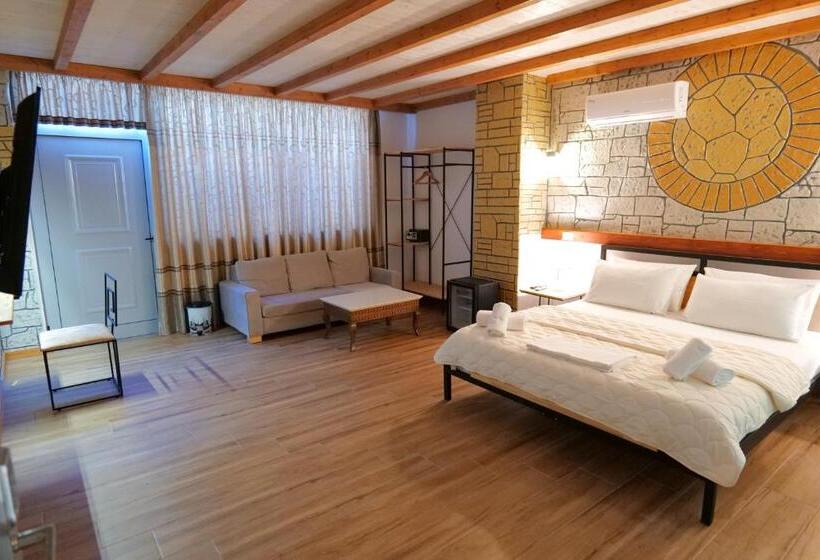 غرفة ديلوكس مزودة بشرفة, Oceanic Overview Suites