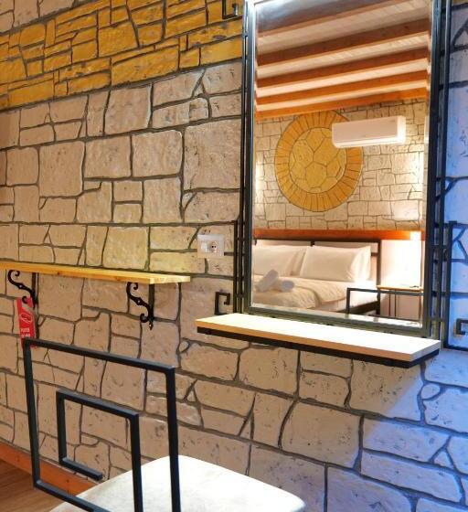 غرفة ديلوكس مزودة بشرفة, Oceanic Overview Suites