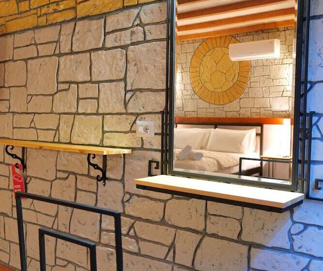 غرفة ديلوكس مزودة بشرفة, Oceanic Overview Suites