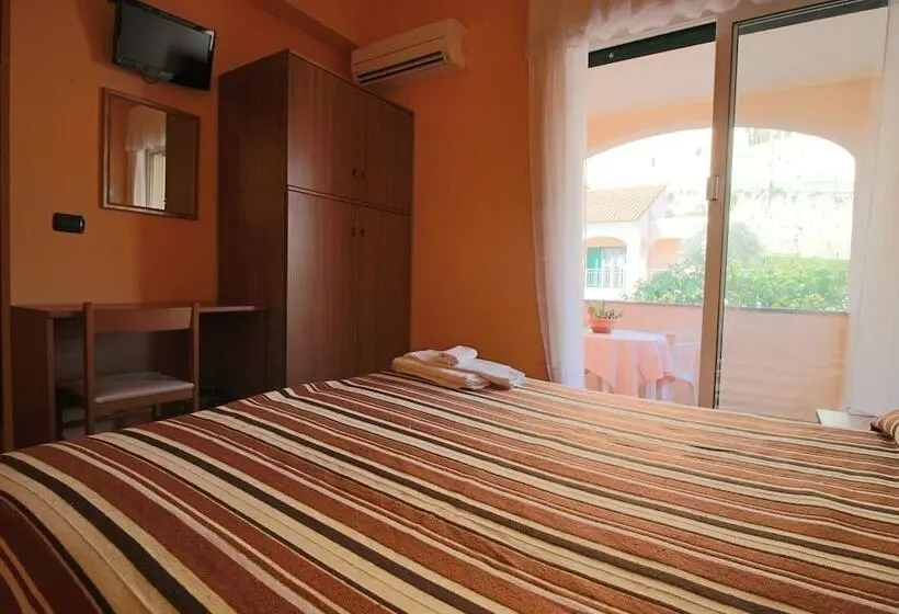 اتاق سوپریور یک تخته, Residence Mirafiori