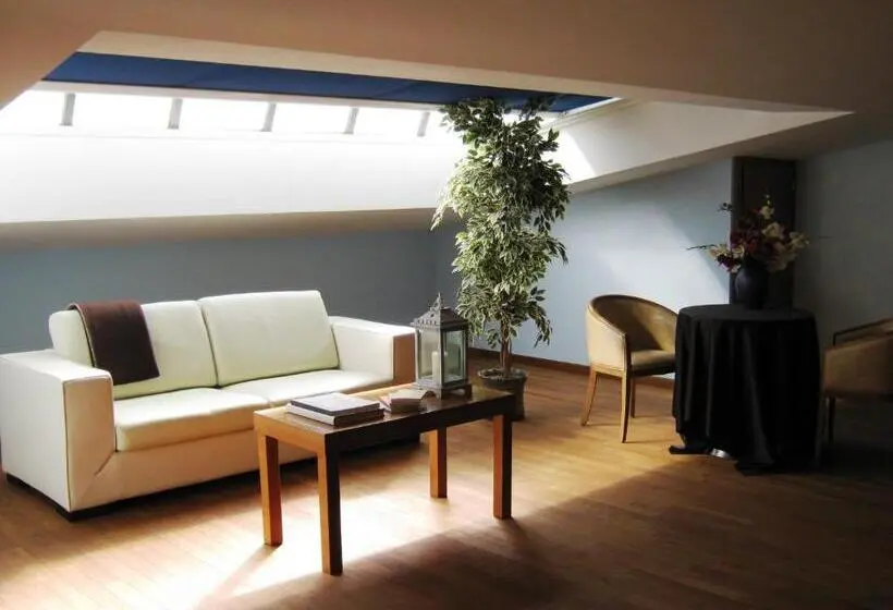 デラックススイート, Villa D'evoli