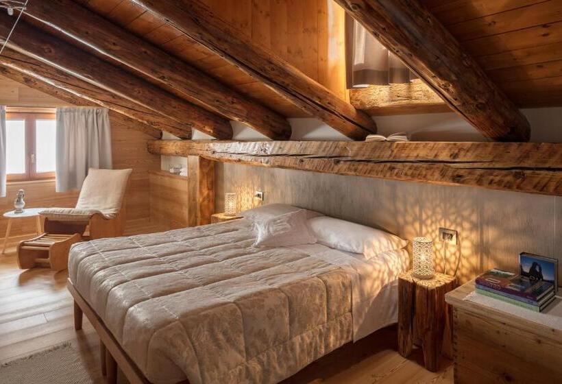 غرفة دور أخير, Albergo Pa  Krhaizar