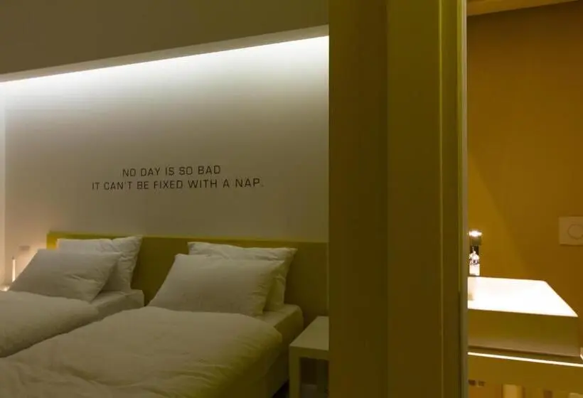 スタンダードルーム, Bed 'n Design