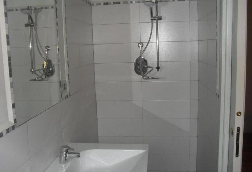 غرفة قياسية, C Era Una Volta