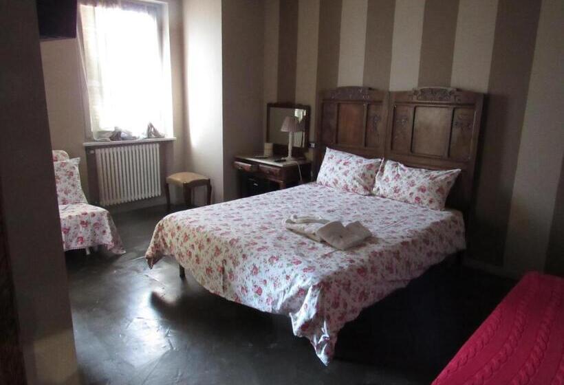 غرفة قياسية رباعية, C Era Una Volta