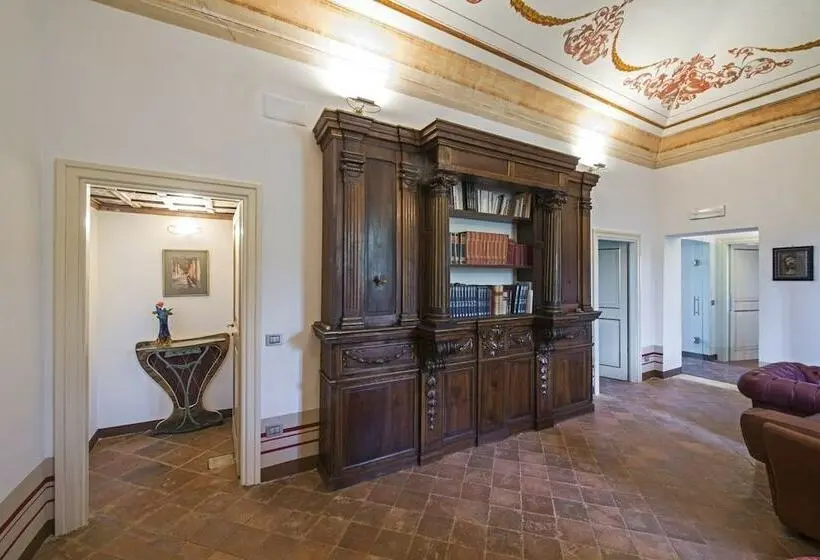 اتاق استاندارد, Villa Dell'annunziata