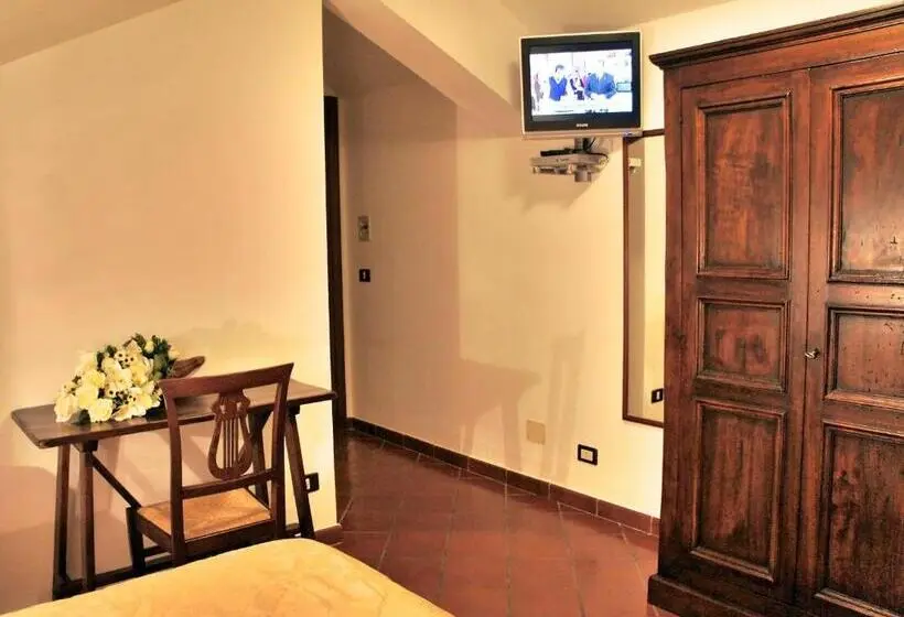 اتاق پنت هاوس, Bucaneve