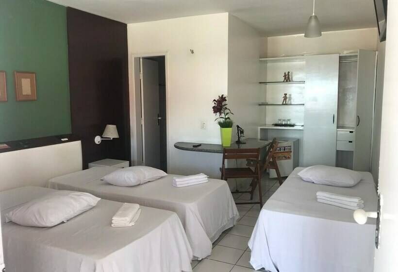 חדר סטנדרט לשלושה, Cabana