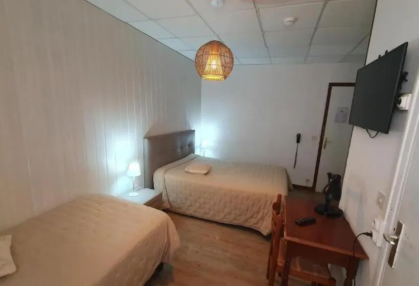 スタンダードトリプルルーム, Hôtel Du Roc
