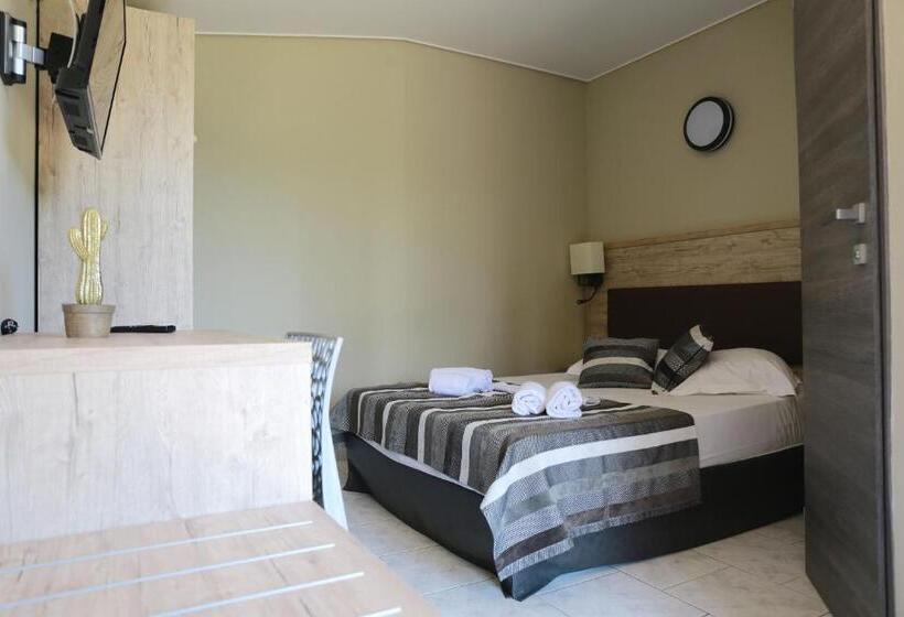 클래식 룸, Le Banana's