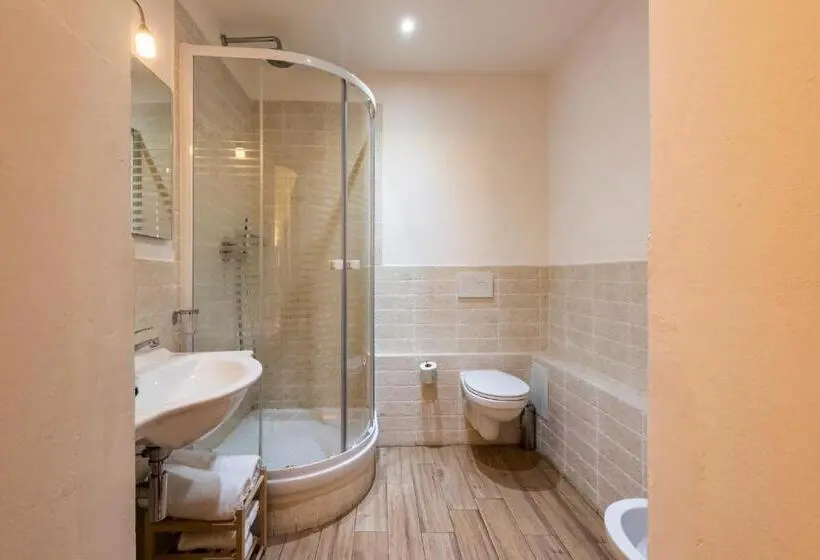 اتاق اکونومی, B&b San Remigio