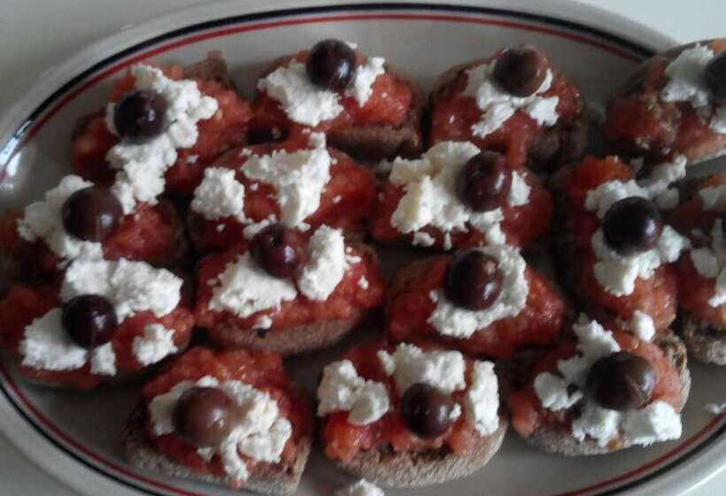 آپارتمان 1 خوابه با چشمانداز دریا, Eri Studios