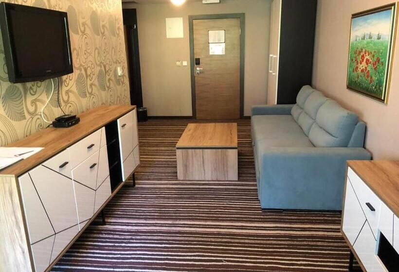آپارتمان 1 خوابه, Garden City Hotel Konjic
