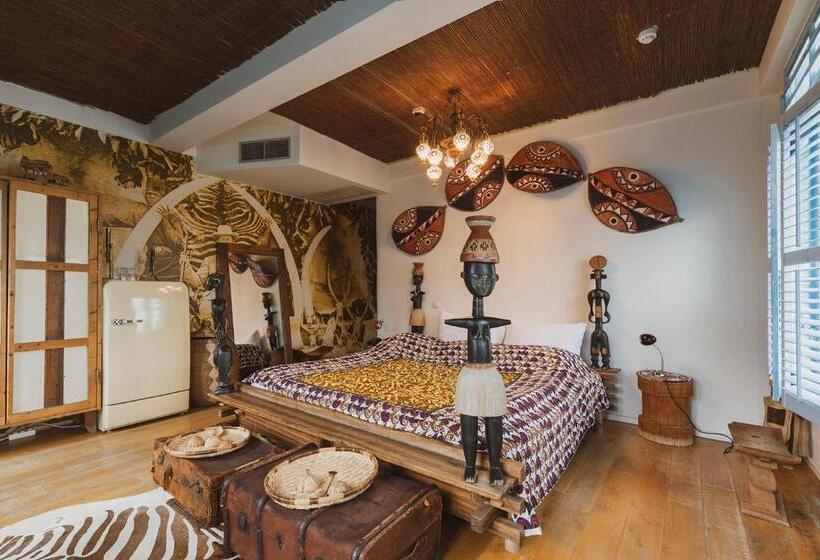 غرفة كومفورت, Bazar